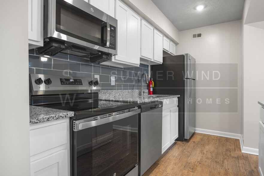 1x1 Kitchen - Club 34