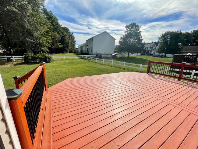 Building Photo - Gorgeous One of a Kind Home! - Available Now!