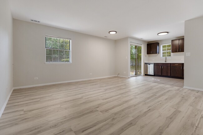 Building Photo - 86 Gant Cir