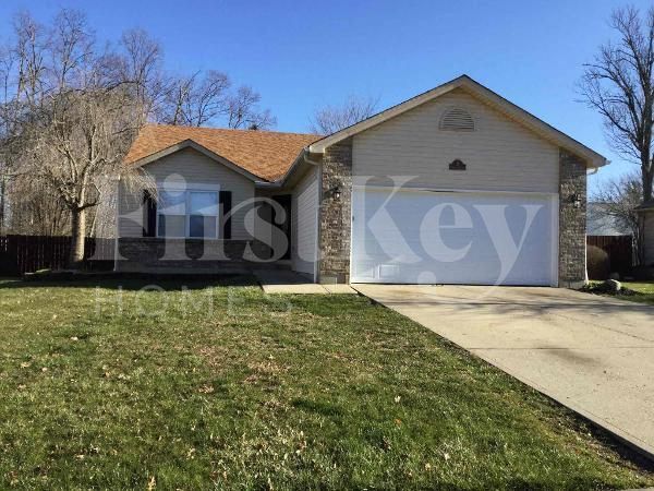 Building Photo - 3 Bobwhite Ct