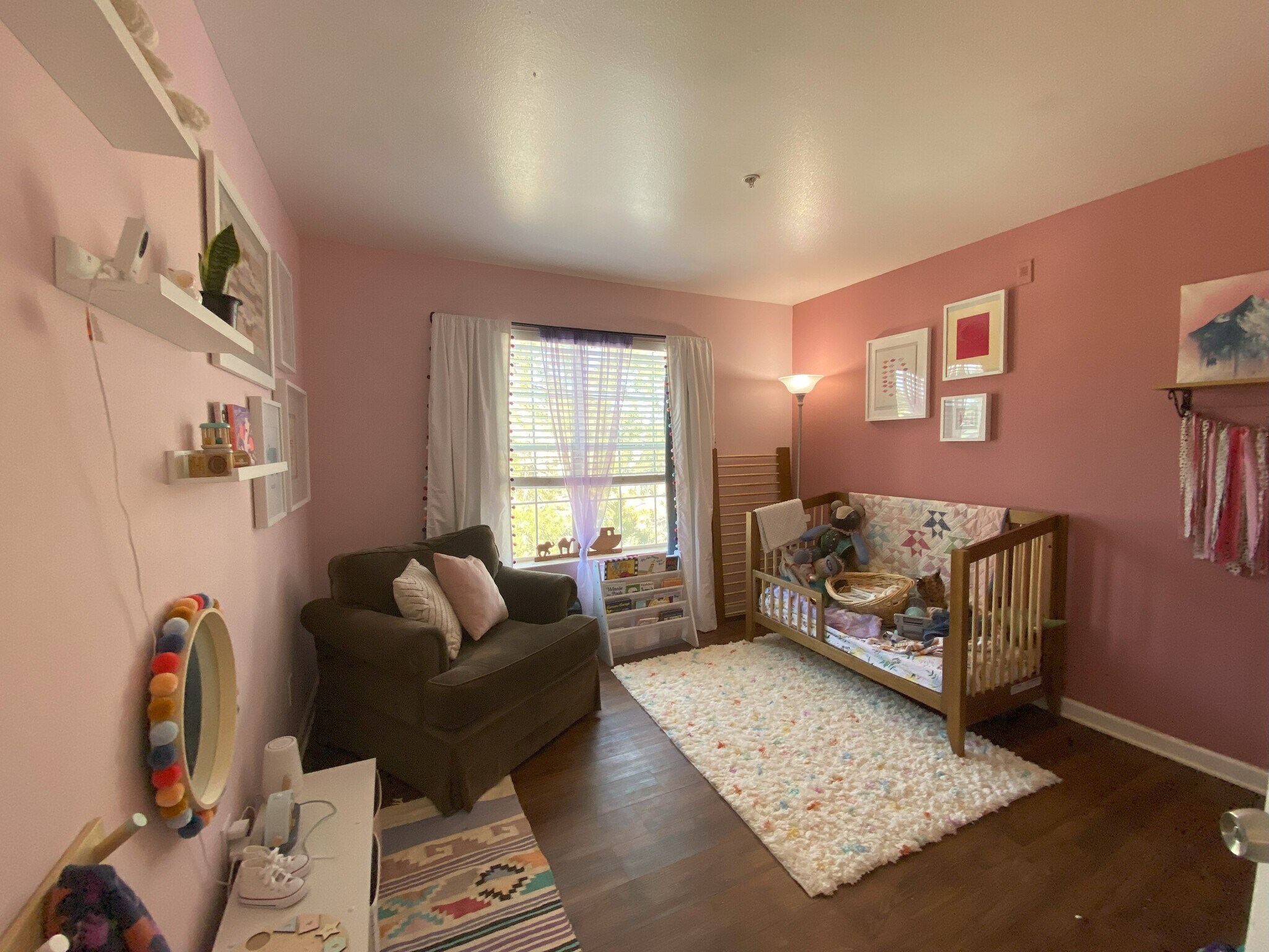 Building Photo - 12304 W Cross Dr