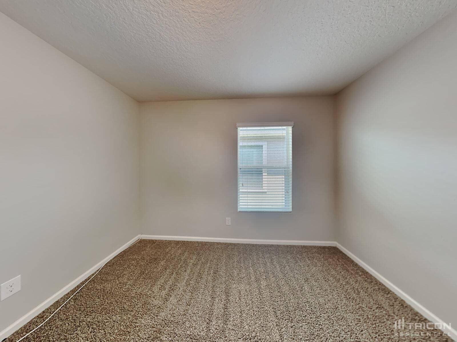 Building Photo - 8675 Julia Marie Cir