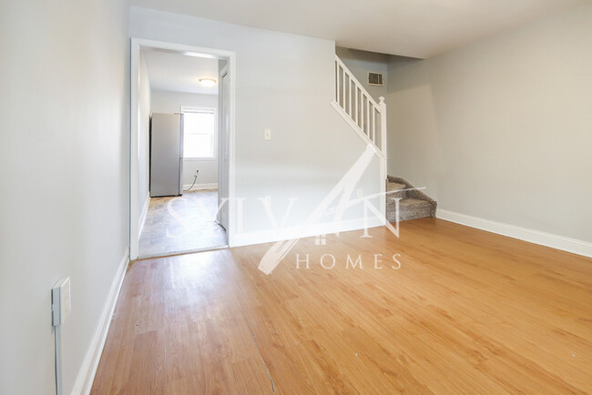 Building Photo - Gorgeous updated 3BR Home in Dundalk!