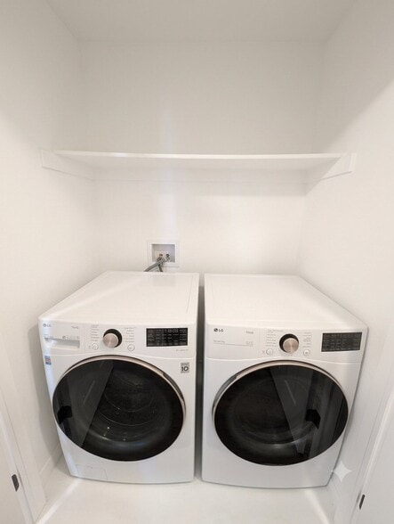Building Photo - 1275 W Bridlewood Lp