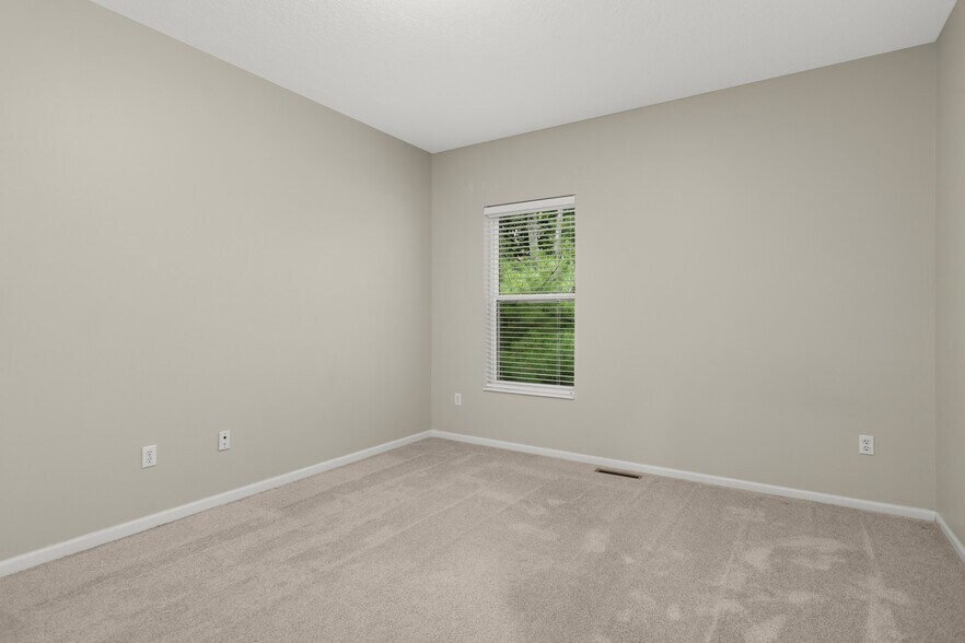 Building Photo - 17790 Valley Cove Ct