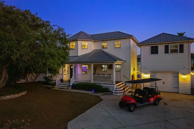 Building Photo - 4518 John Ave