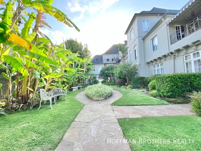 Building Photo - 1407 Laurel Ave