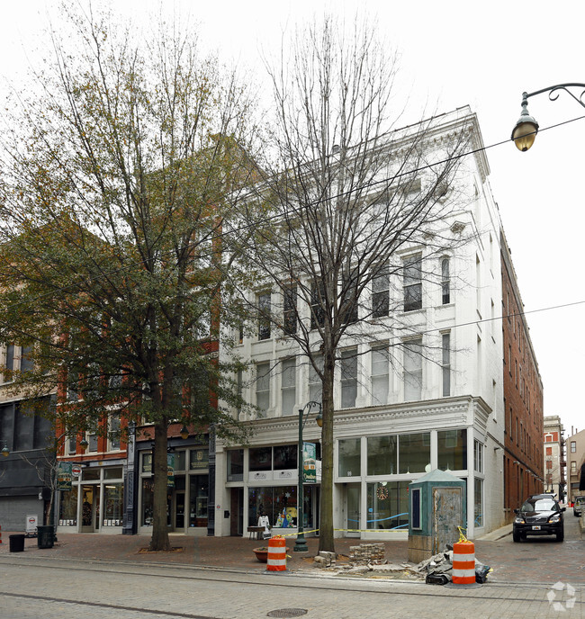 Primary Photo - Main Street Flats