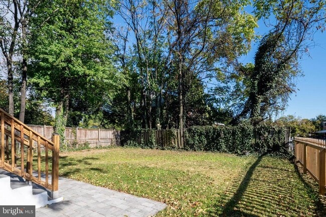 Building Photo - 4621 Greenhill Ave