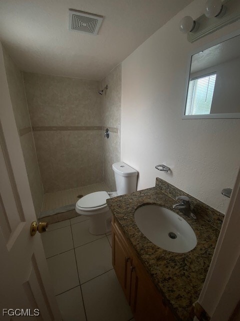 Building Photo - 12648 Kenwood Ln
