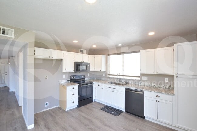 Building Photo - 3606 W Creedance Blvd