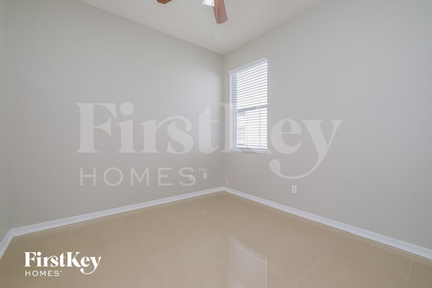 Building Photo - 1320 Brooke View Dr