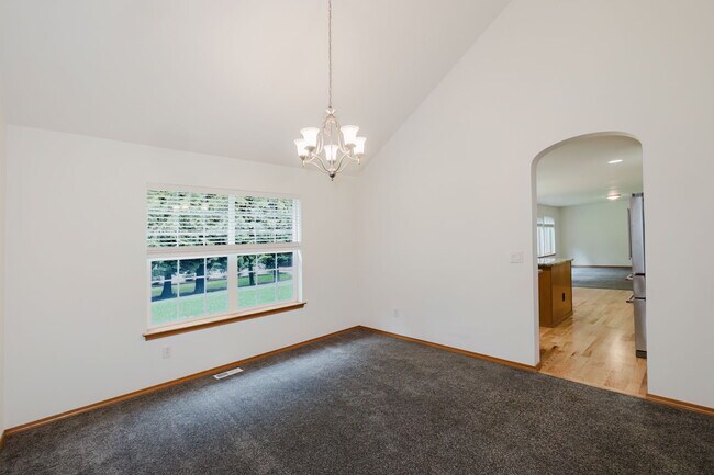 Building Photo - 6492 Wexford Ave SW