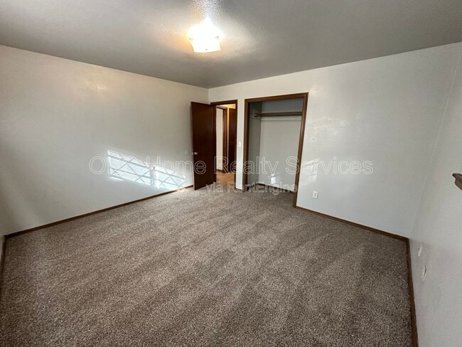 Building Photo - 2248 Laneway Cir