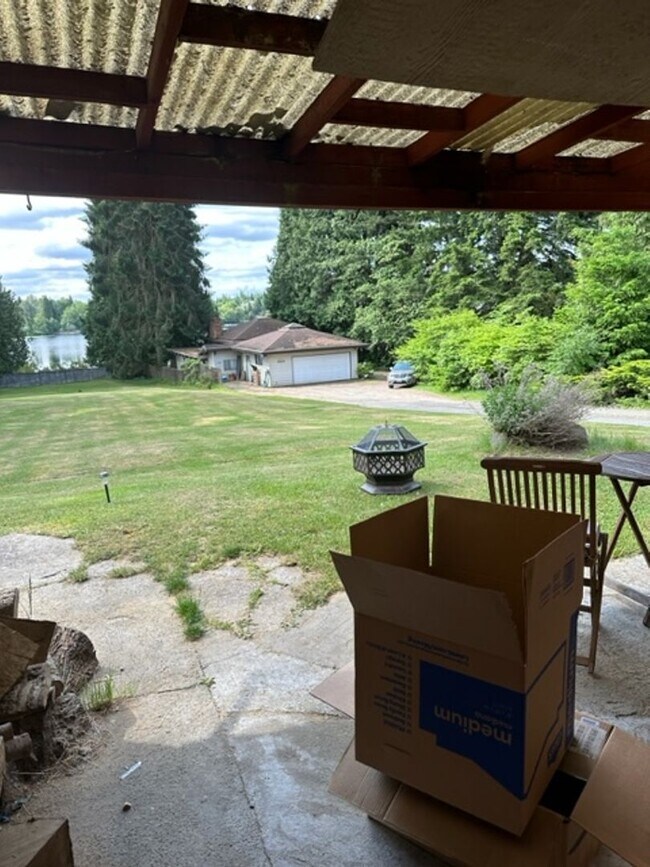 Building Photo - 15801 Larch Way