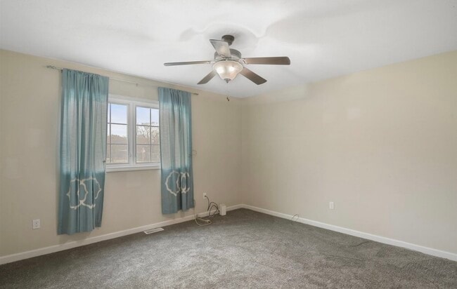 Building Photo - 2510 N 42nd St