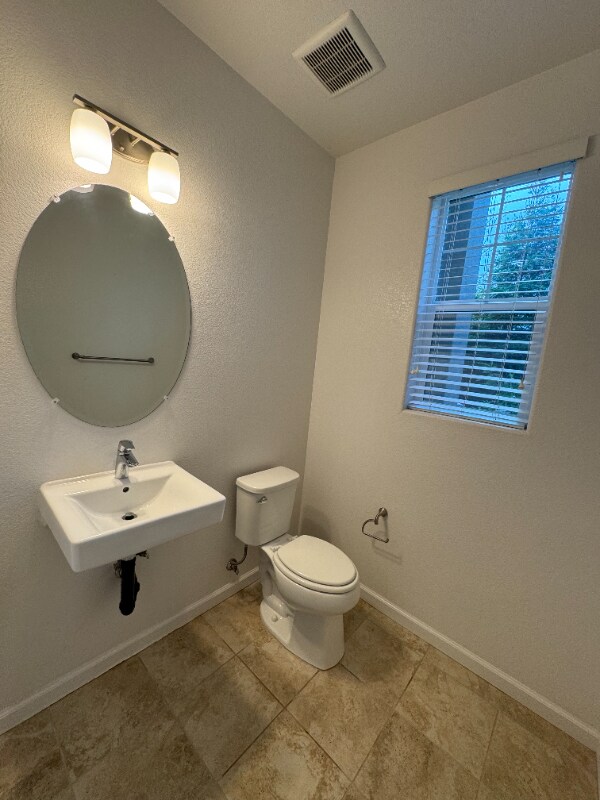 Building Photo - 3949 Portola Cmn