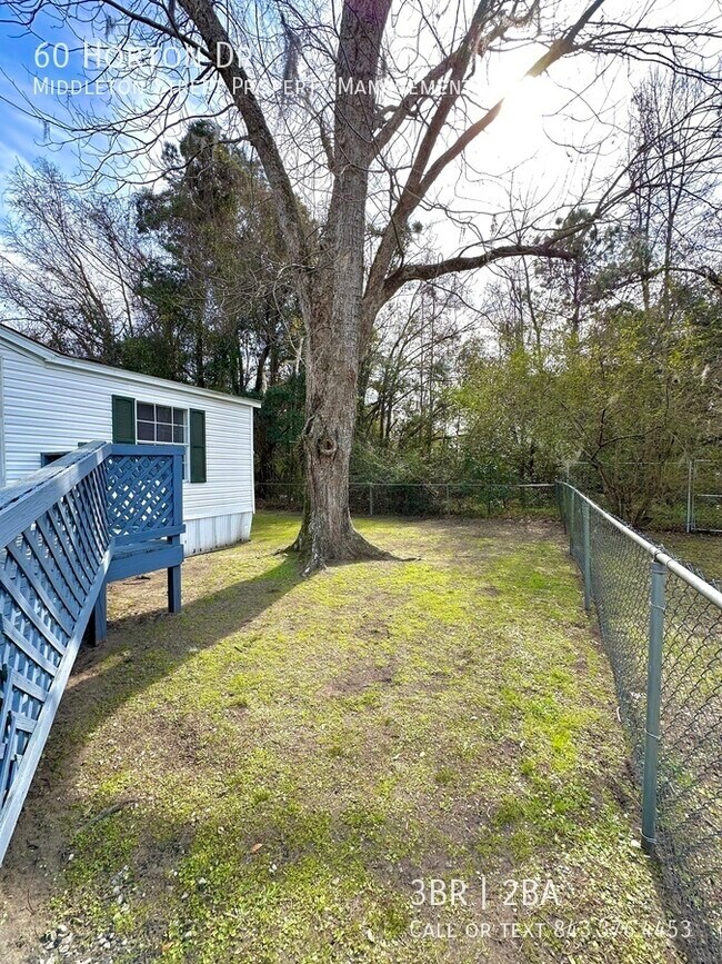 Building Photo - 60 Horton Rd