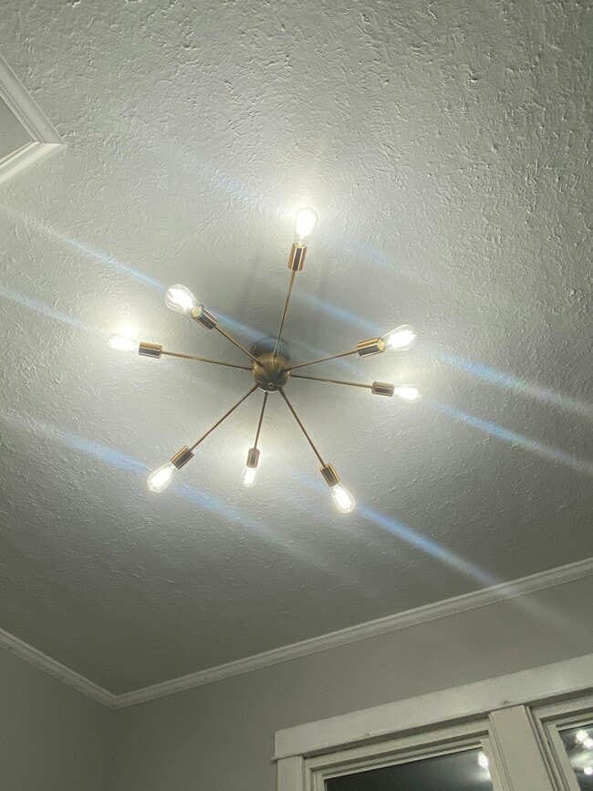 Building Photo - 563 Broad Blvd