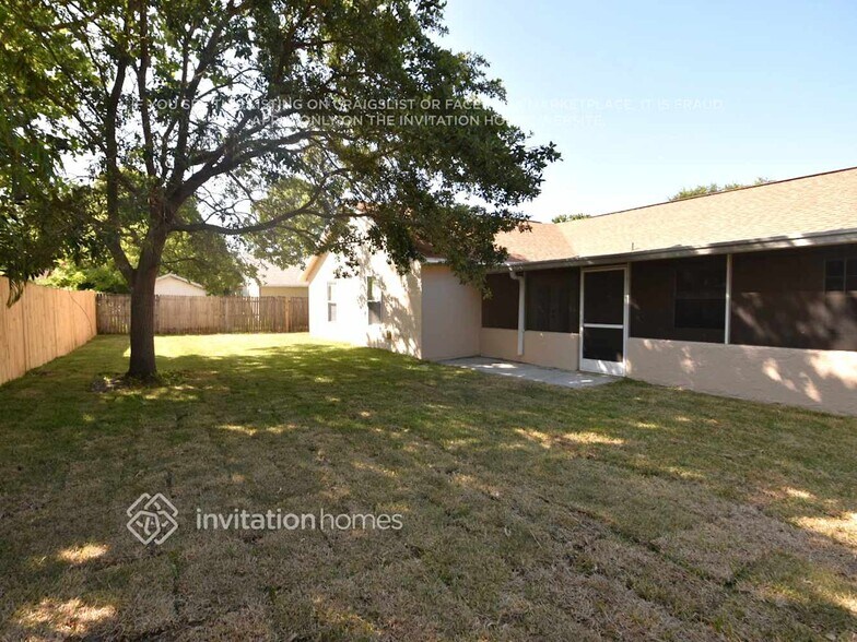 Building Photo - 817 Emerald Way