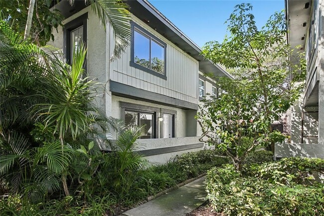 Building Photo - 2906 Lichen Ln