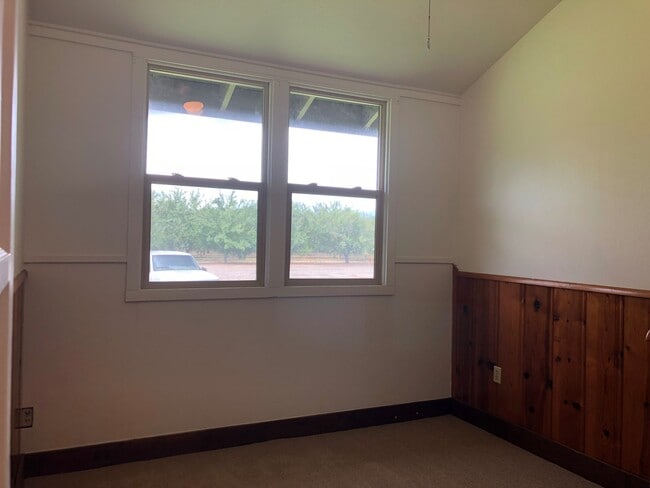 Building Photo - 1980 Sultana Dr