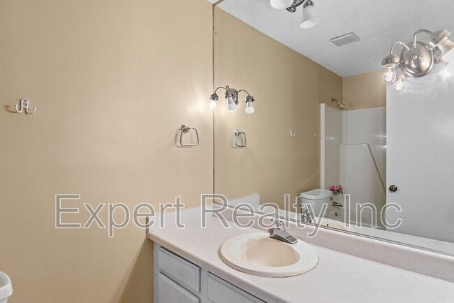 Building Photo - 510 Running Brook Rd