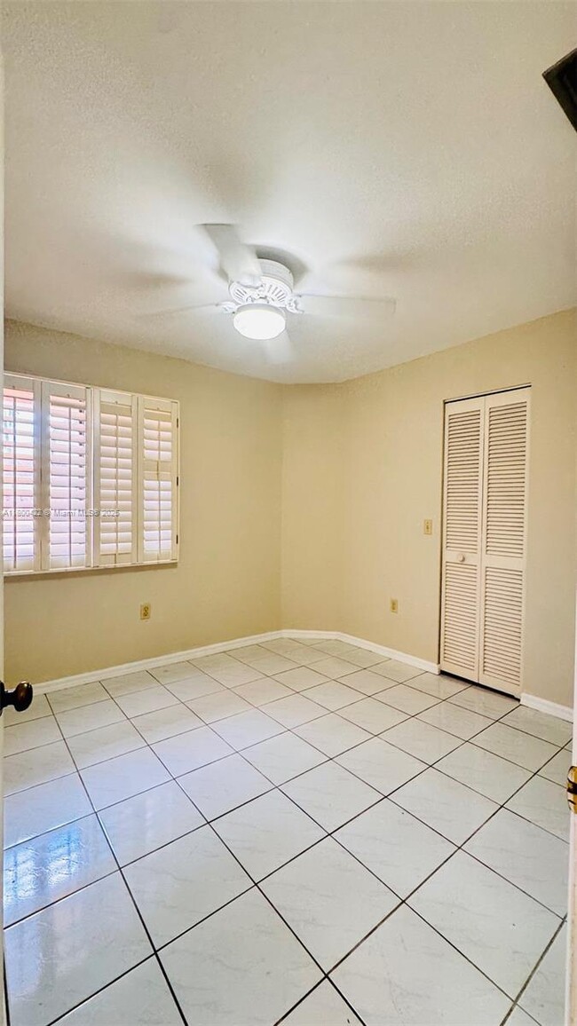Building Photo - 14814 SW 108th Terrace