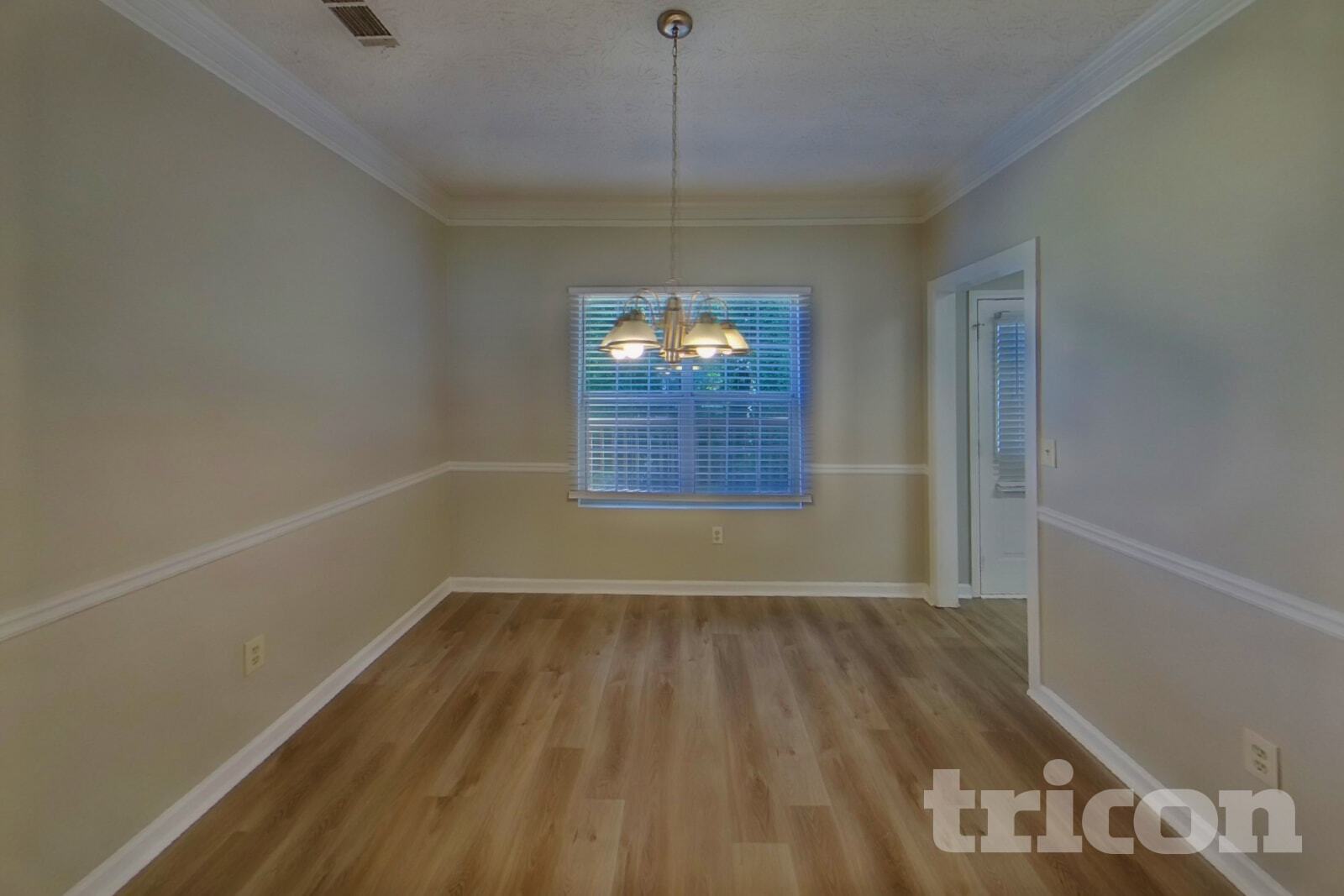 Building Photo - 1475 Watercrest Cir