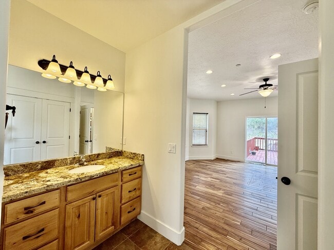 Building Photo - 6577 W Valhalla Cir