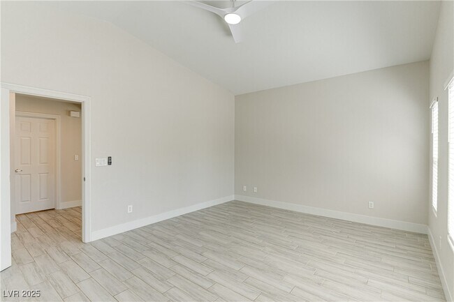 Building Photo - 2259 Smokey Sky Dr