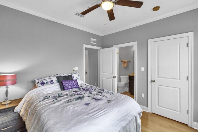 Building Photo - 7280 Jacobs Trail