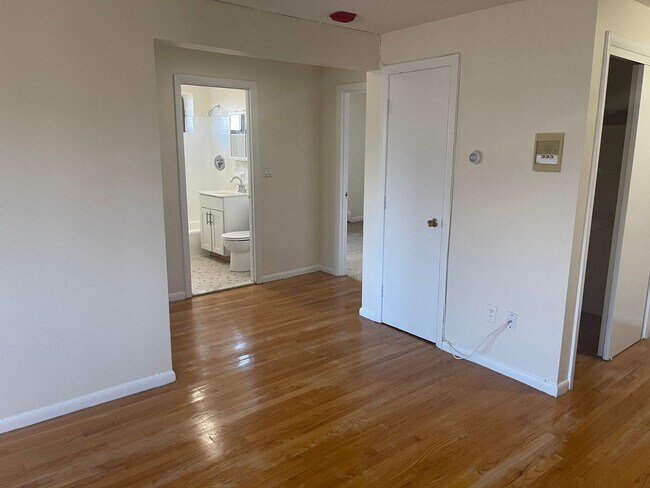 Building Photo - 30 Allston St