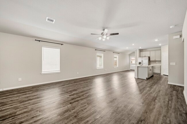Building Photo - 21707 Cottonwood Mdws Trl