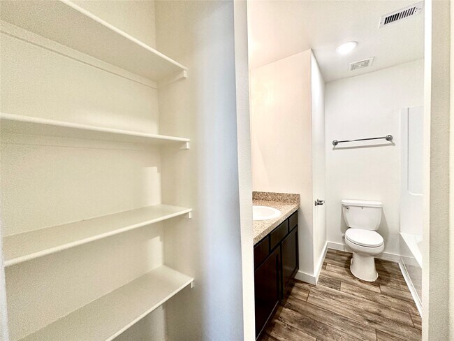 Building Photo - 21155 Gosling Rd