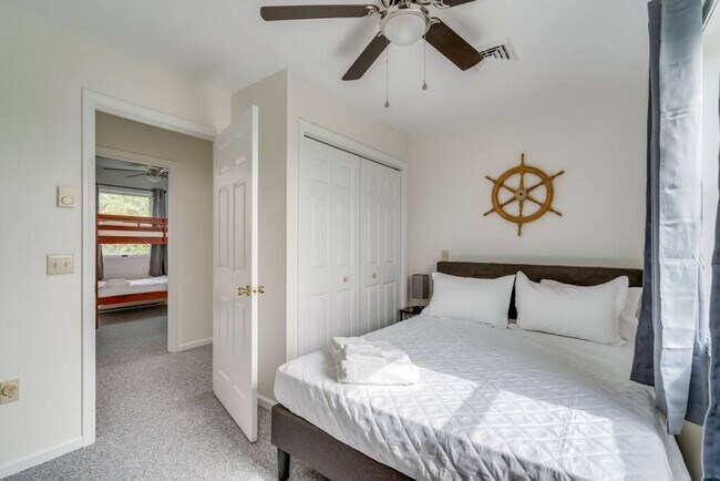 Building Photo - 40537 NY-12