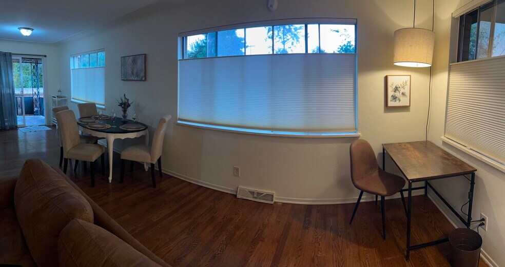 large windows, dining space and back patio sliding doors - 1570 Tamarac St