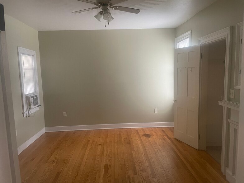Bedroom with walk-in closet - 156 Main St