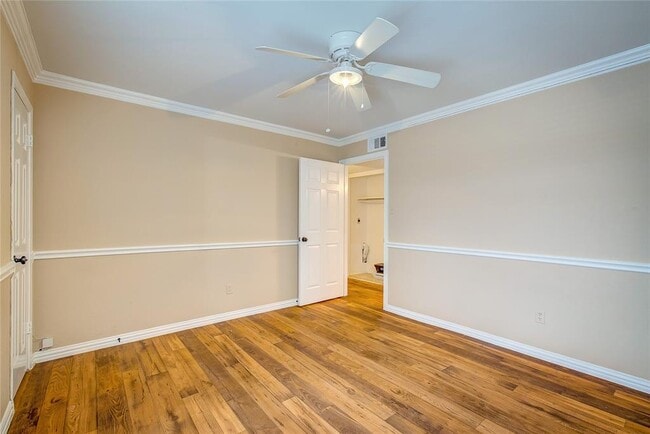 Building Photo - 3121 Park Ln