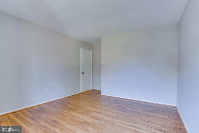 Building Photo - 4405 Elan Ct