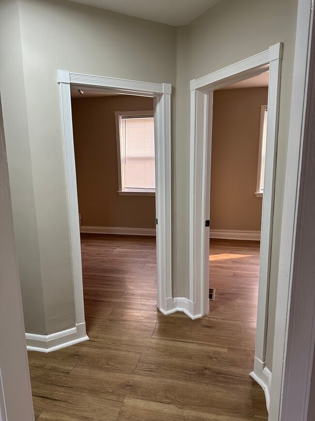 Bedrooms - 905 Saint Dunstans Rd