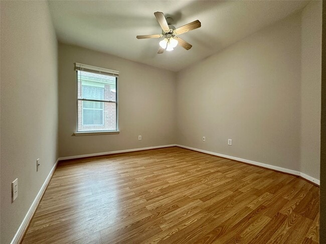 Building Photo - 21907 Willow Downs Dr