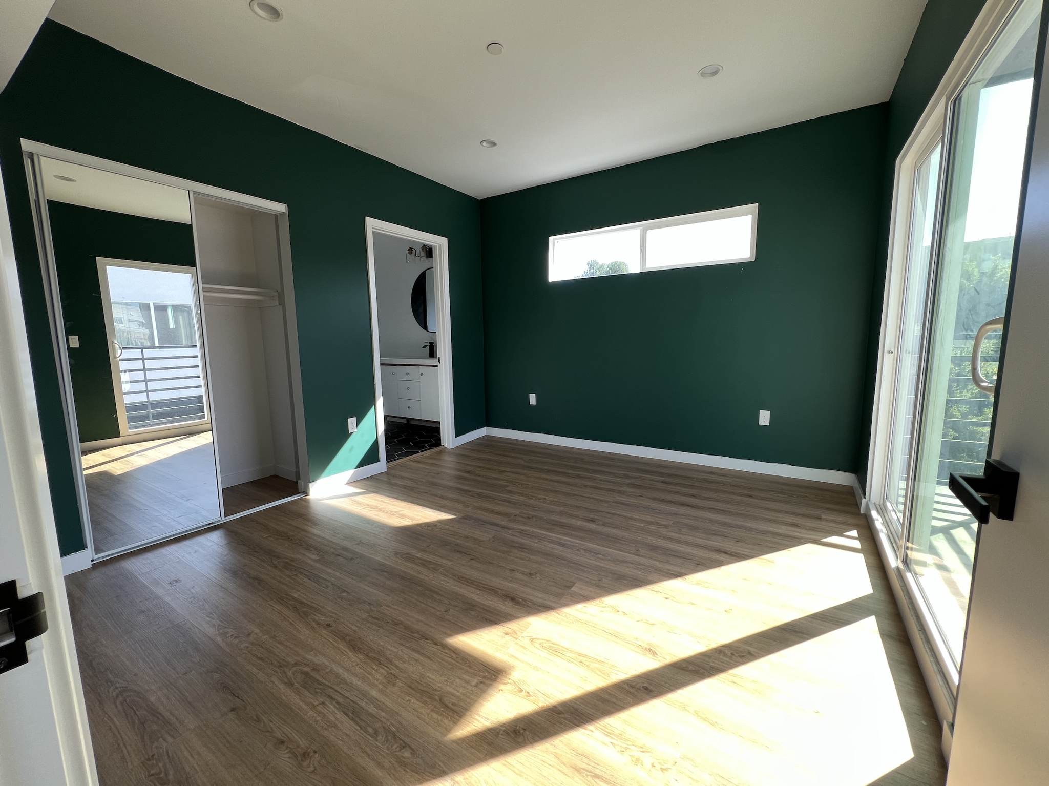 bdrm 3 - 2318 W 2nd St