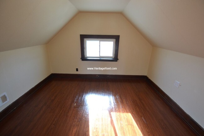 Building Photo - Great 3 bedroom in North College Hill