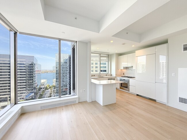 Building Photo - 133 Seaport Blvd