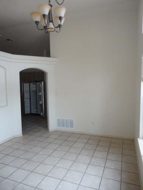 Building Photo - 1136 San Cristo St