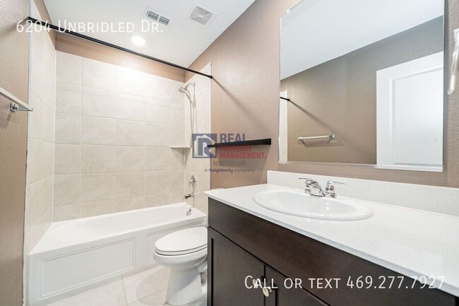 Building Photo - 6204 Unbridled Dr