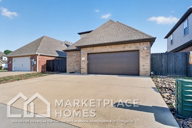 Building Photo - 763 N Malbec Rd
