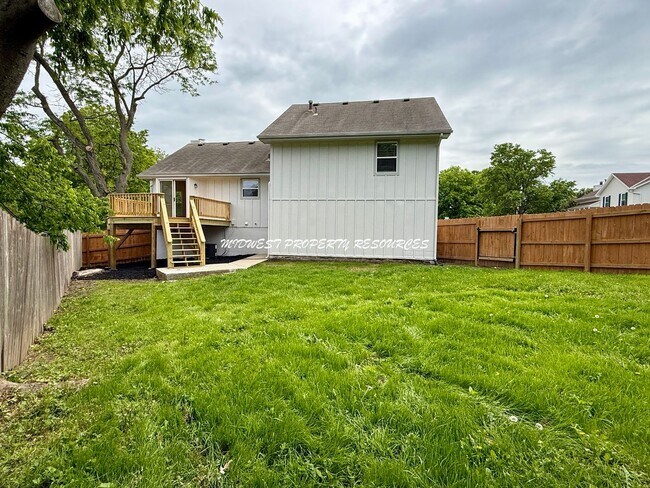Building Photo - Amazing 3 Bedroom Home!
