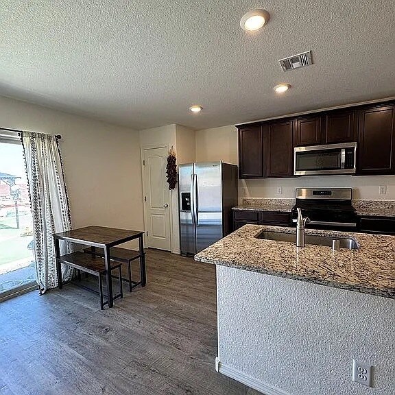 Building Photo - 3892 Hernandez St SW
